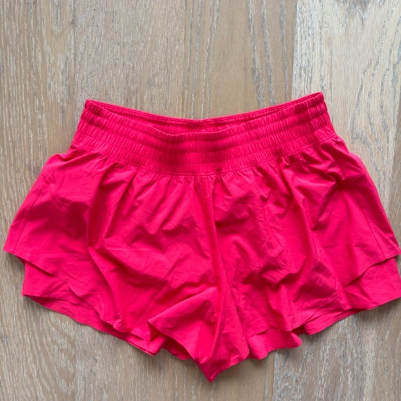 Lululemon Shake It Out High-Rise Running Short 2.5" - Picture 1 of 3